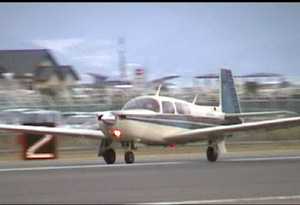 Nagasaki's  Flight Team `Landing`