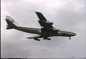 B747